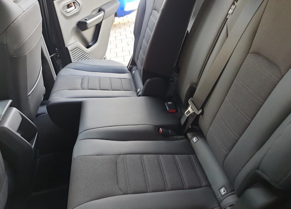 Vehicle image 19 Vehicle image 19