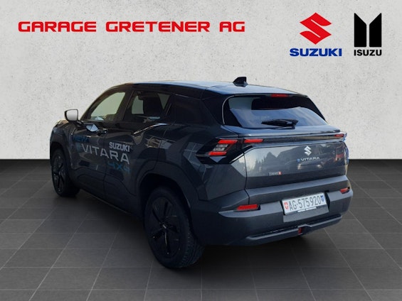 Vehicle image 6 Vehicle image 6