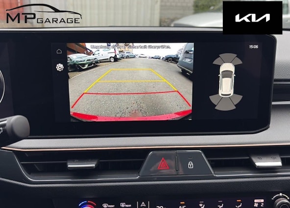 Vehicle image 8 Vehicle image 8