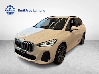 Fahrzeugbild BMW 230e xDrive paddles Active Tourer Fahrzeugbild BMW 230e xDrive paddles Active Tourer