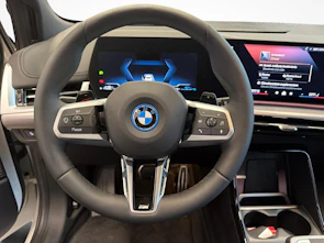 Fahrzeugbild BMW 230e xDrive paddles Active Tourer