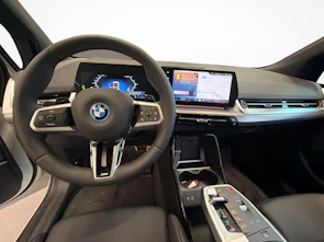 Fahrzeugbild BMW 230e xDrive paddles Active Tourer