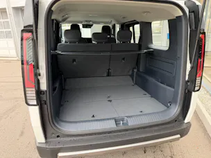 Kia PV5 Passenger 71.2 kWh Plus