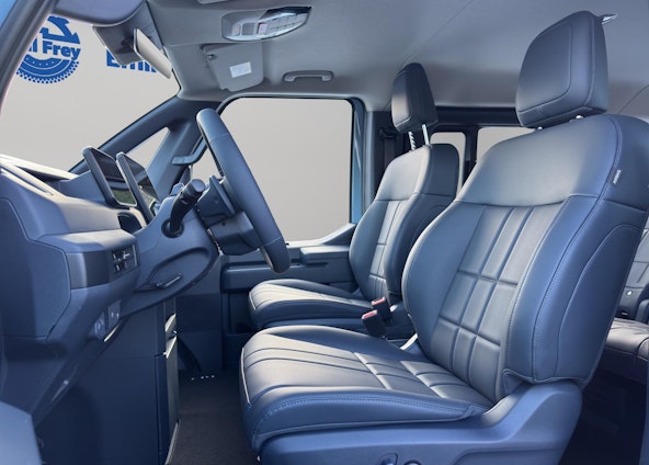 Vehicle image 9 Vehicle image 9