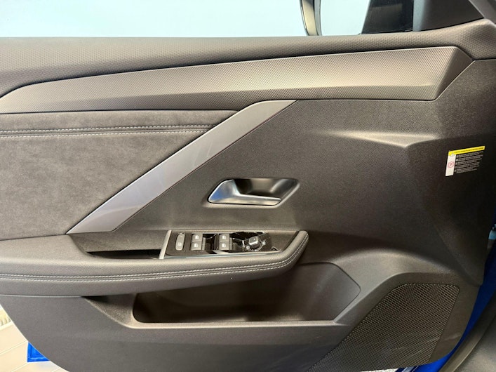 Vehicle image OPEL ASTRA