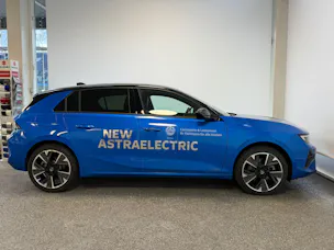 Opel Astra-e Swiss Plus