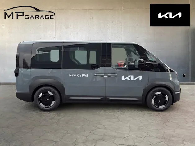 Kia PV5 Passenger 71.2 kWh Plus