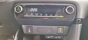 Toyota Yaris 1.5 VVT-i HSD Trend