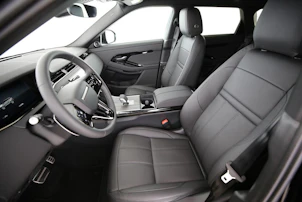 Fahrzeugbild LAND ROVER Range Rover Evoque 1.5 T 270e Dynamic SE