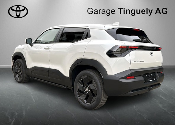 Vehicle image 5 Vehicle image 5