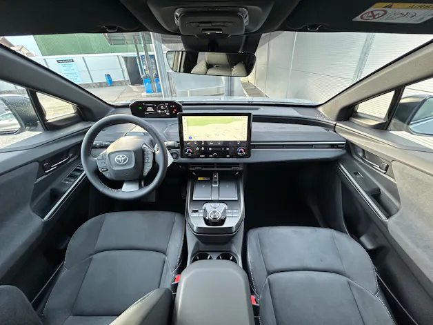 Toyota C-HR+ Premium AWD