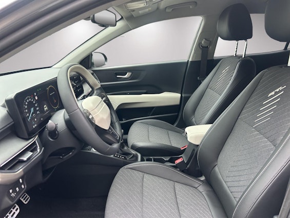 Vehicle image 8 Vehicle image 8