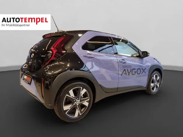 Toyota Aygo X 1.5 VVT-i HSD Trend 48141/004