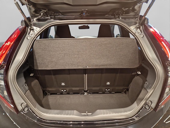 Vehicle image 13 Vehicle image 13