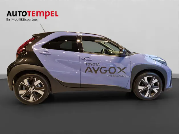 Toyota Aygo X 1.5 VVT-i HSD Trend 48141/004