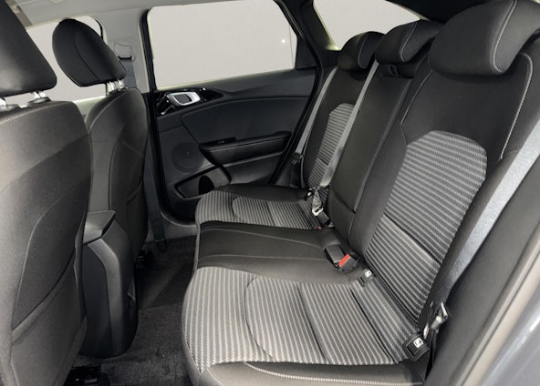 Vehicle image 12 Vehicle image 12