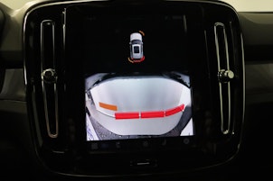 Vehicle image VOLVO XC40 E80 Plus