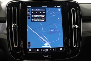 Vehicle image VOLVO XC40 E80 Plus