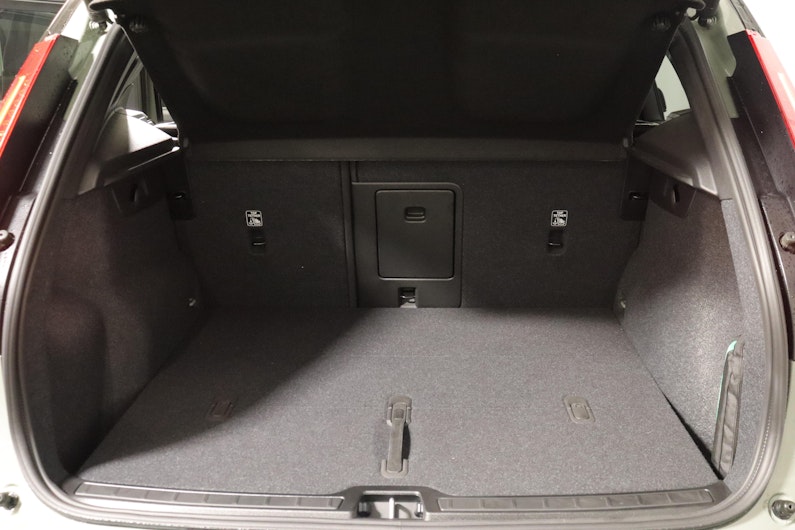 Vehicle image VOLVO XC40