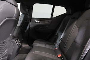 Vehicle image VOLVO XC40 E80 Plus