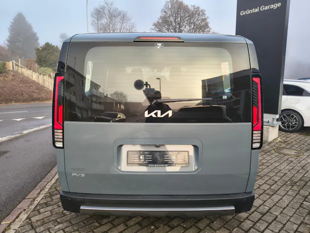 Kia PV5 Passenger 71.2 kWh Elite