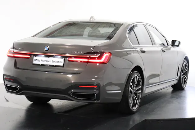 BMW 730d xDrive SAG