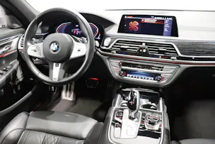 BMW 730d xDrive SAG