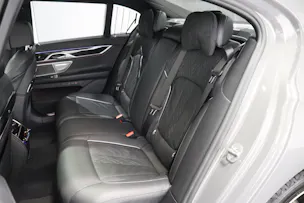 BMW 730d xDrive SAG