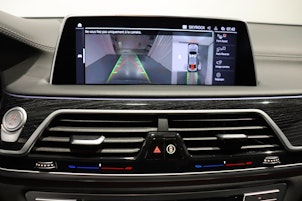 Vehicle image BMW 730d xDrive SAG