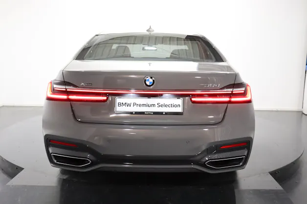 BMW 730d xDrive SAG