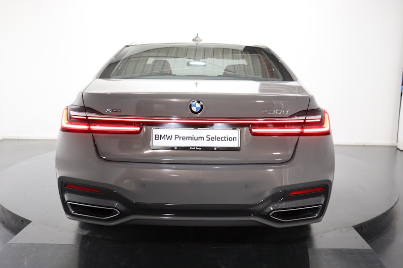 Vehicle image BMW 7 SERIES