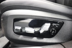 Vehicle image BMW 730d xDrive SAG