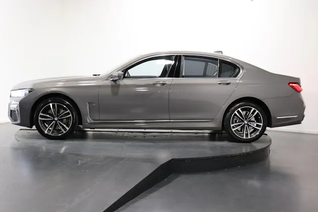 BMW 730d xDrive SAG