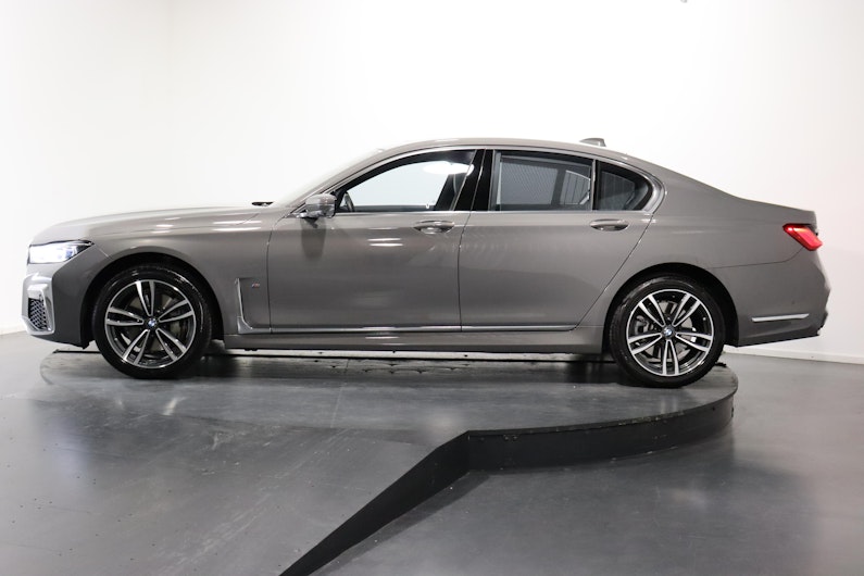 Vehicle image BMW 7 SERIES