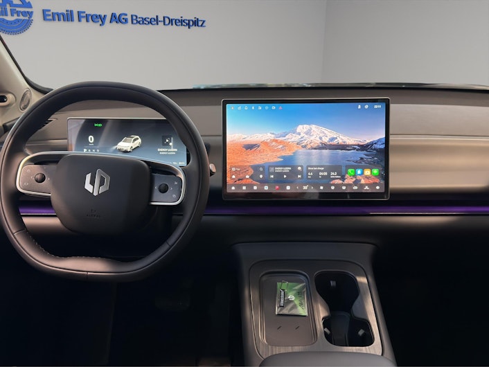 Vehicle image LEAPMOTOR C10