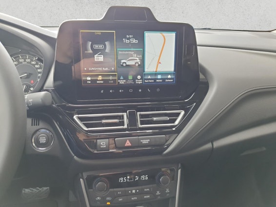 Vehicle image 13 Vehicle image 13