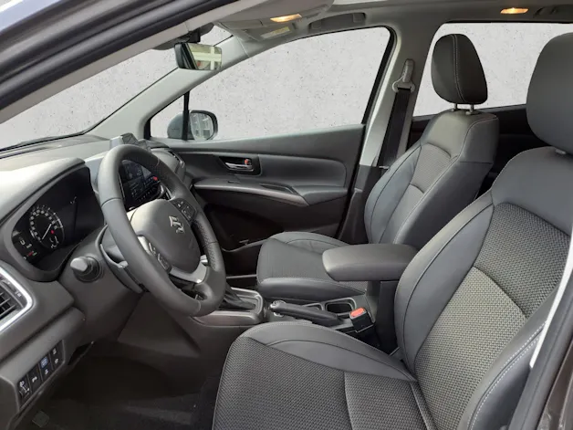 Suzuki S-Cross 1.5 Compact Top Hybrid 4x4