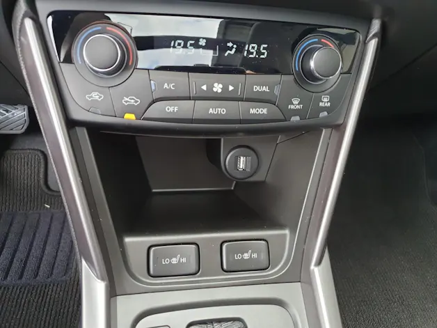 Suzuki S-Cross 1.5 Compact Top Hybrid 4x4