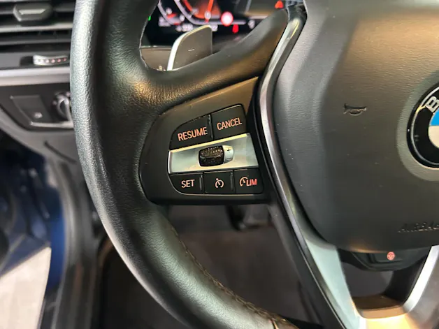BMW X3 20d xDrive paddles