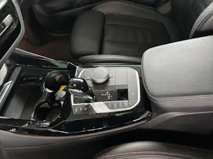 BMW X3 20d xDrive paddles