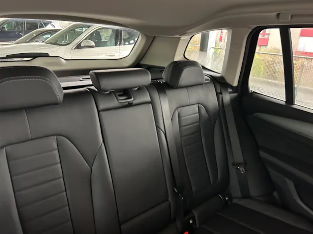 BMW X3 20d xDrive paddles