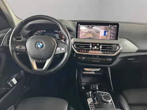 BMW X3 20d xDrive paddles