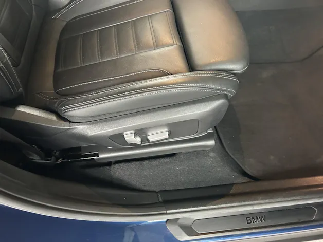 BMW X3 20d xDrive paddles