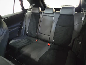 https://vehicle.imgix.net/4124762/a6b54f88-416a-44b6-8e9f-006f2a35daf7.jpg