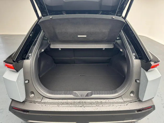 Toyota C-HR+ Premium AWD