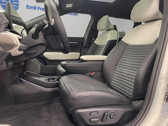 image du véhicule KIA EV4