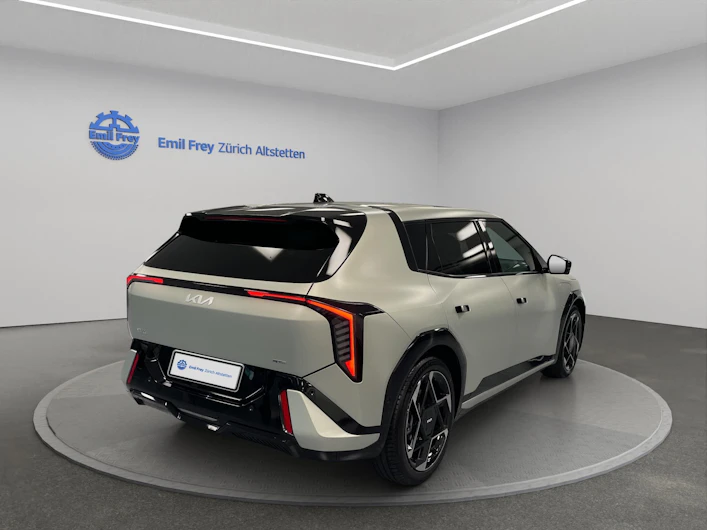 image du véhicule KIA EV4