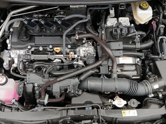 Vehicle image 15 Vehicle image 15