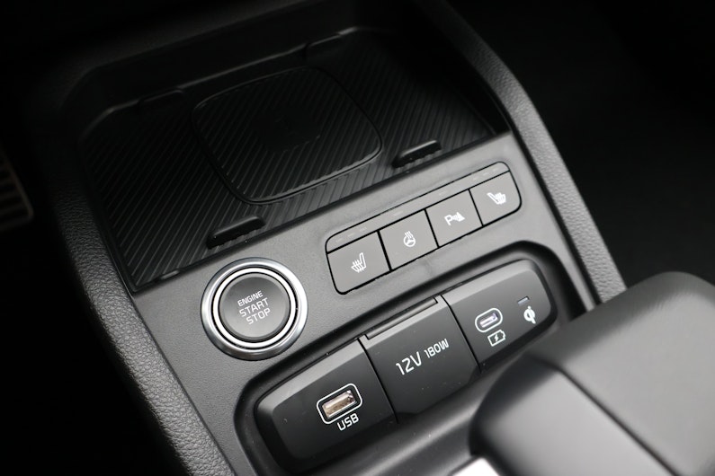 Vehicle image KIA STONIC