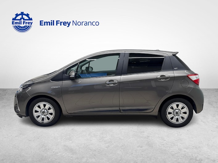 Vehicle image TOYOTA YARIS